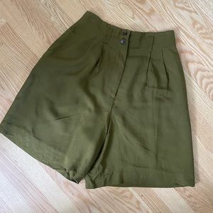 Vintage, high-waisted, Ann Taylor Studio shorts.